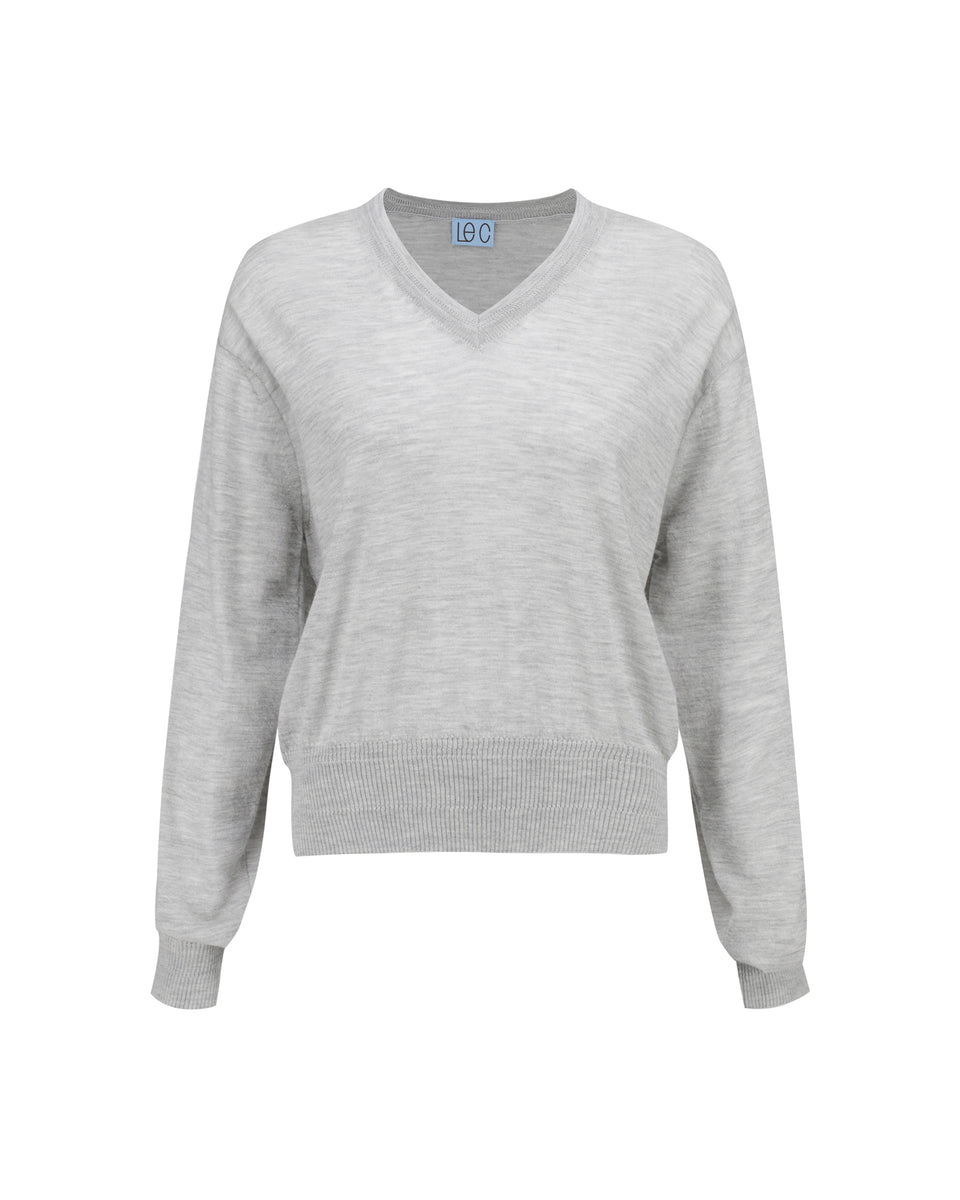 deresデレス　sheer cashmere sweater deresデレス sheer cashmere sweaterの通販 by まる。｜ラクマ